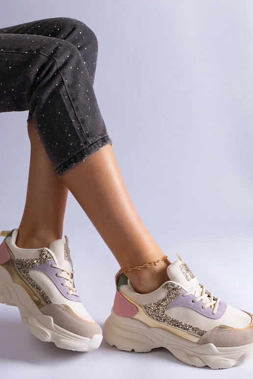 Pestrofarebné tenisky s trblietavými... Pestrofarebné tenisky s trblietavými...