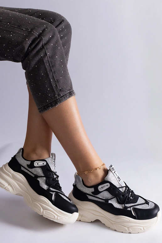 Čierne tenisky s trblietavými...