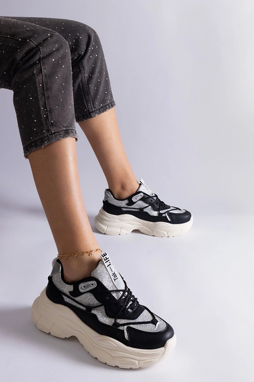 Čierne tenisky s trblietavými...