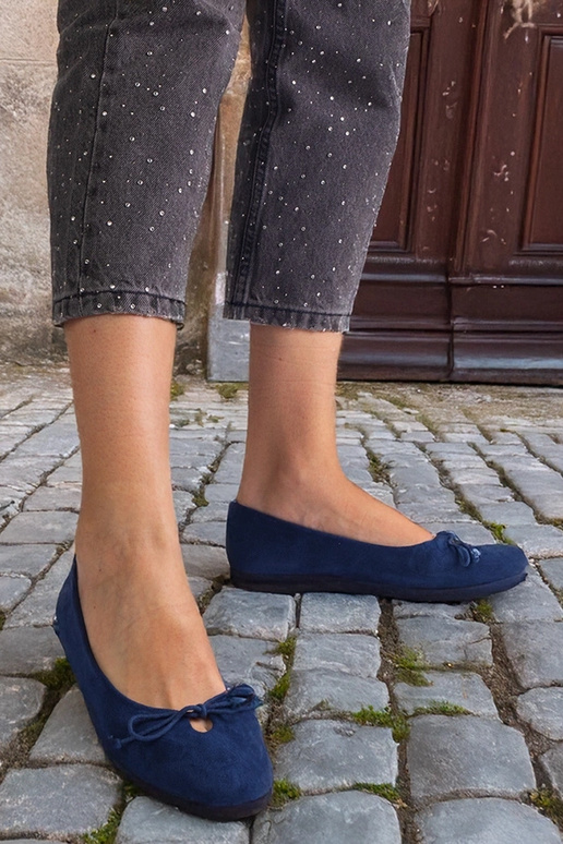 Námornícke modré balerínky s ozdobnou...