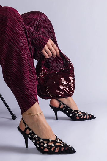 Čierne zapletané sandále s...