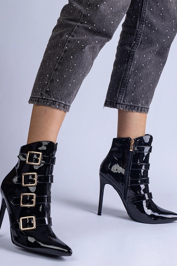 Čierne lakované čižmy na... 2