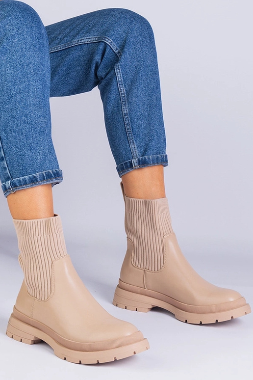 Hnedé členkové čižmy s látkovým...