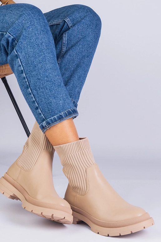 Hnedé členkové čižmy s látkovým...