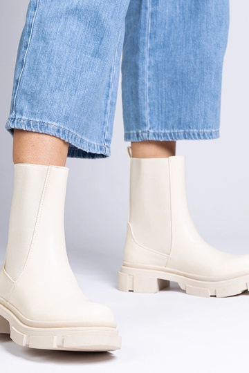 Zlaté lakované dámske...