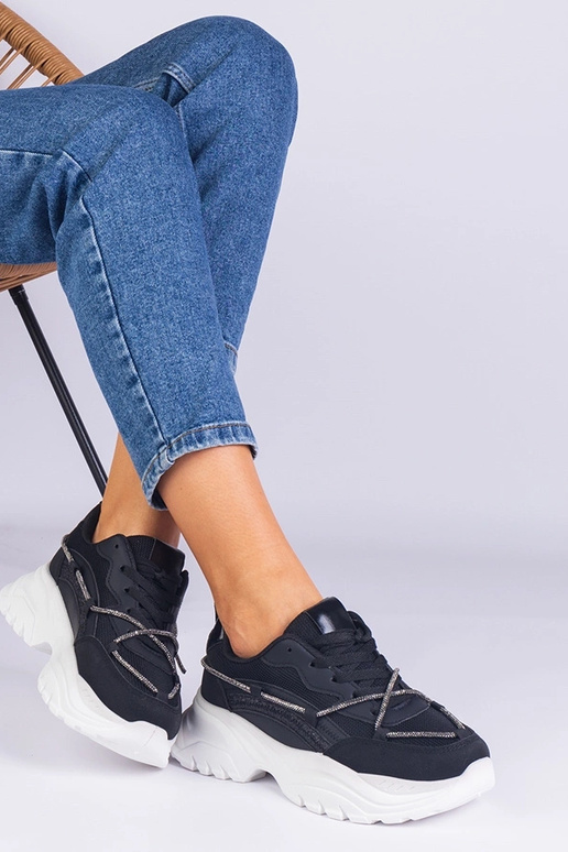 Čierne dámske tenisky zdobené...