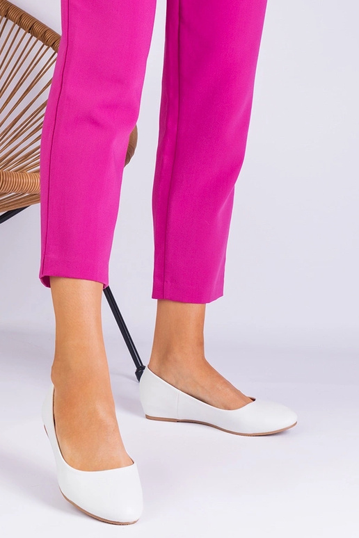 Biele balerínky so skrytým klinom z...