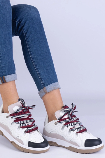 Biele dámske tenisky s...