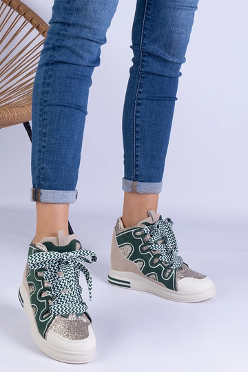 Zelené tenisky s hrubými... 2