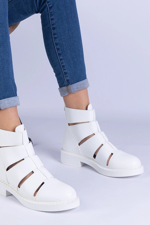 Biele členkové čižmy z ekokože s...