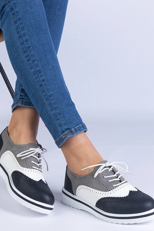 Čierne klasické poltopánky oxfordky...