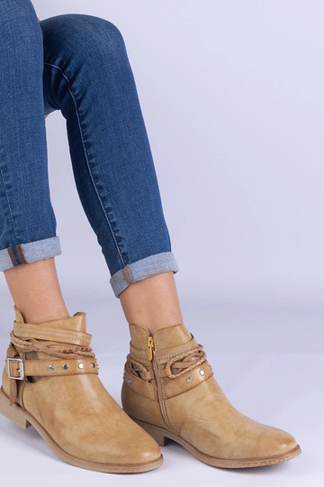 Hnedé ploché členkové čižmy...