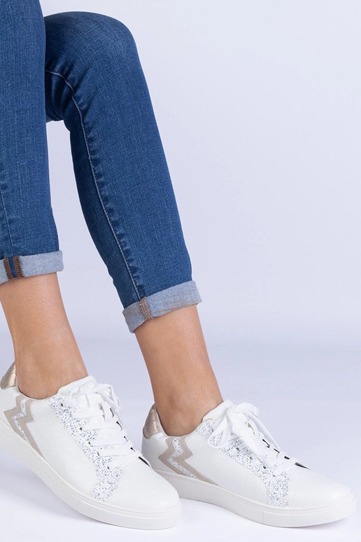 Biele dámske tenisky s razbou a...