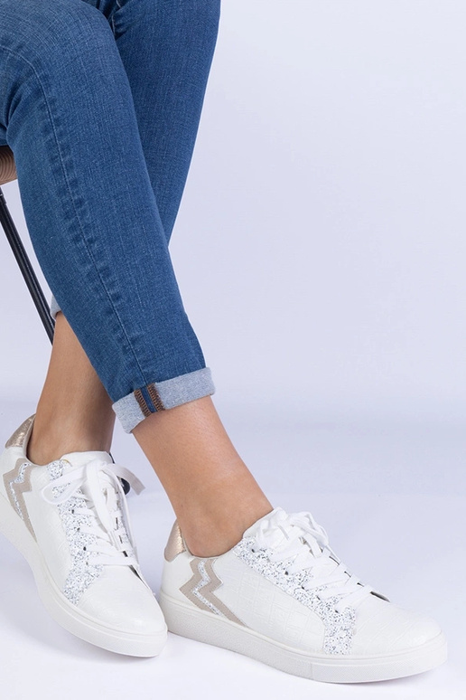 Biele dámske tenisky s razbou a...