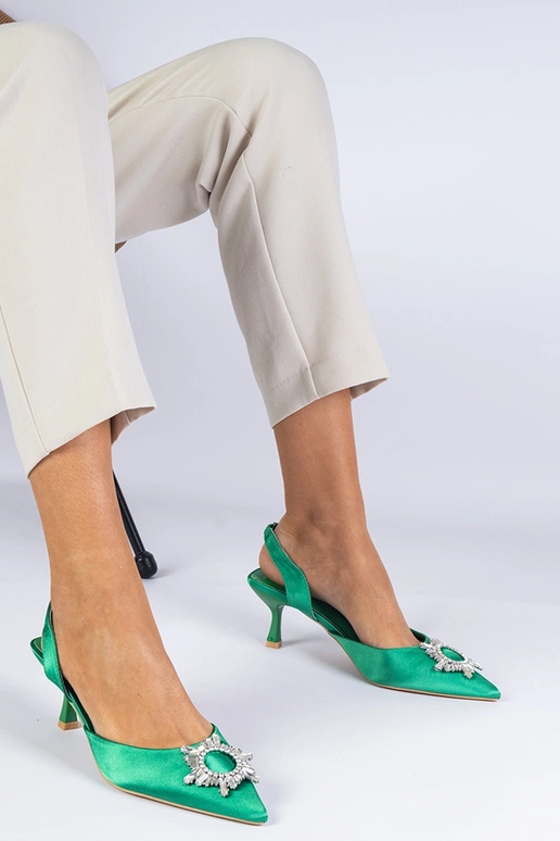 Zelené saténové lodičky s otvoreným...