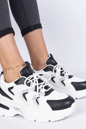 Bielo-čierne dámske športové sneakersy Lamula