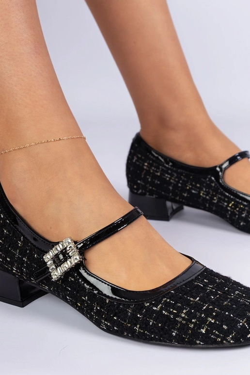 Čierne lodičky s textilným povrchom a... Čierne lodičky s textilným povrchom a...