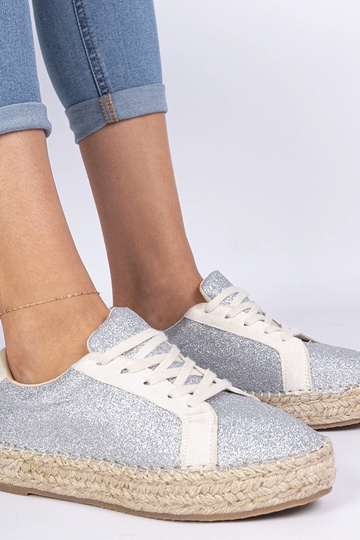 Strieborné dámske espadrilky zdobené trblietkami Taredo 2