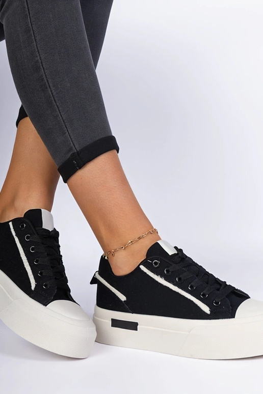 Čierne dámske plátenky na platforme...