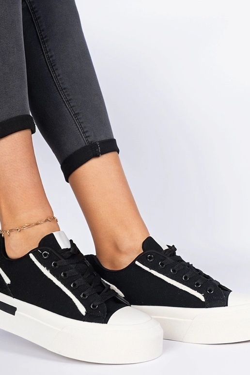 Čierne dámske plátenky na platforme...