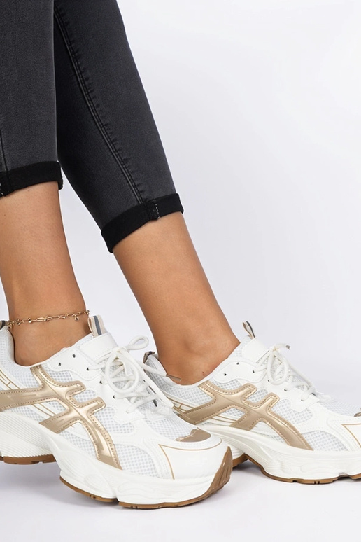 Béžové dámske tenisky na masívnej...