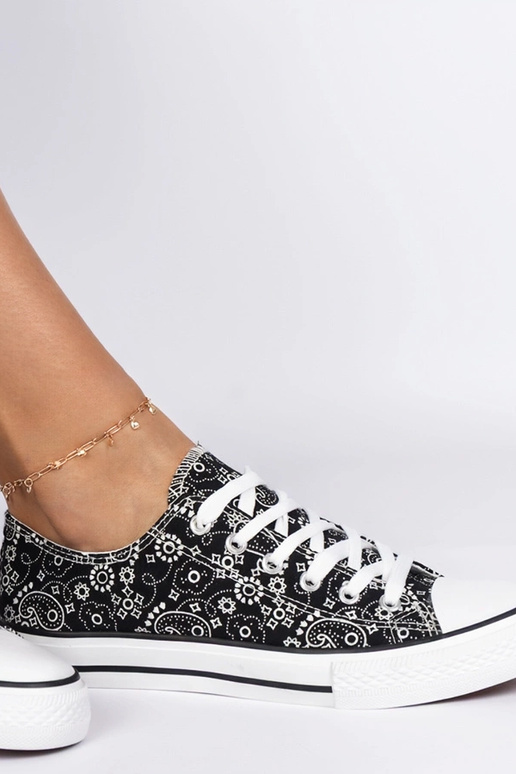 Čierne dámske látkové topánky v...