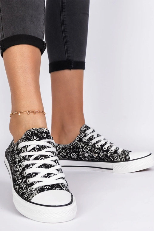 Čierne dámske látkové topánky v...