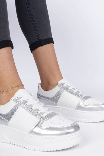 Strieborné dámske tenisky... 2