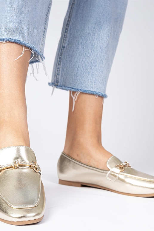 Zlaté mokasíny s ozdobou a cyrkóniami...