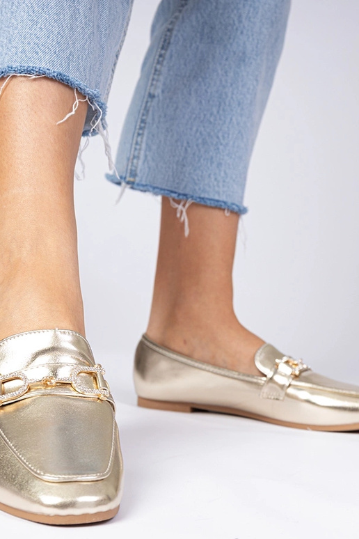 Zlaté elegantné mokasíny s cyrkóniami...