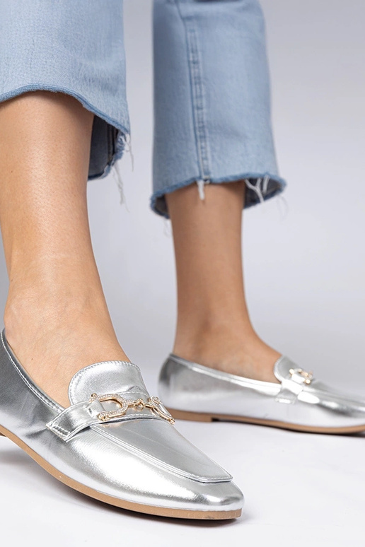 Strieborné elegantné mokasíny s...