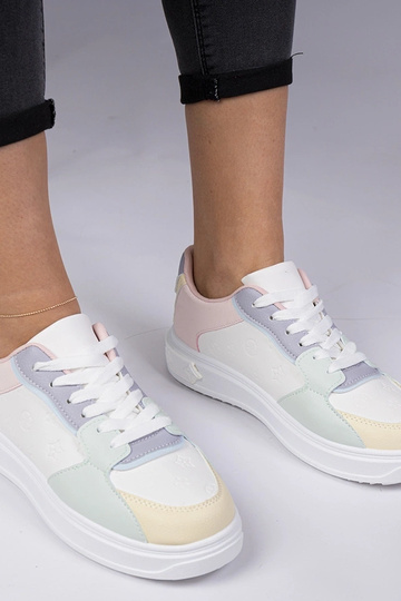 Biele-modré športové...