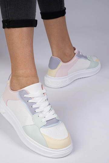 Biele-modré športové... 2