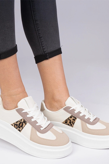 Hnedé sneakersy tenisky na platforme Mishel 2