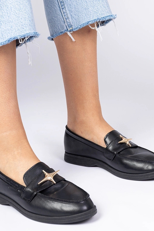 Čierne dámske mokasíny so zlatou...