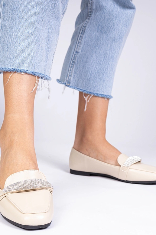 Béžové dámske mokasíny s cyrkóniami...