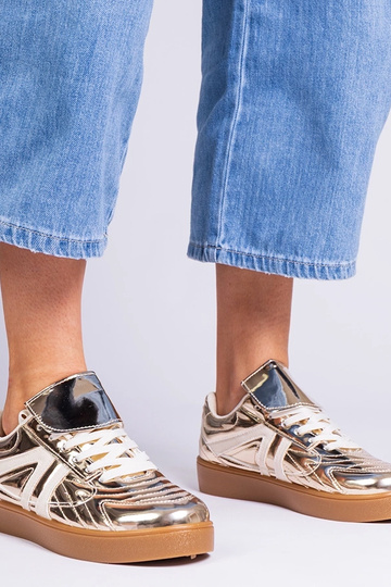 Bežové lakované lodičky na...