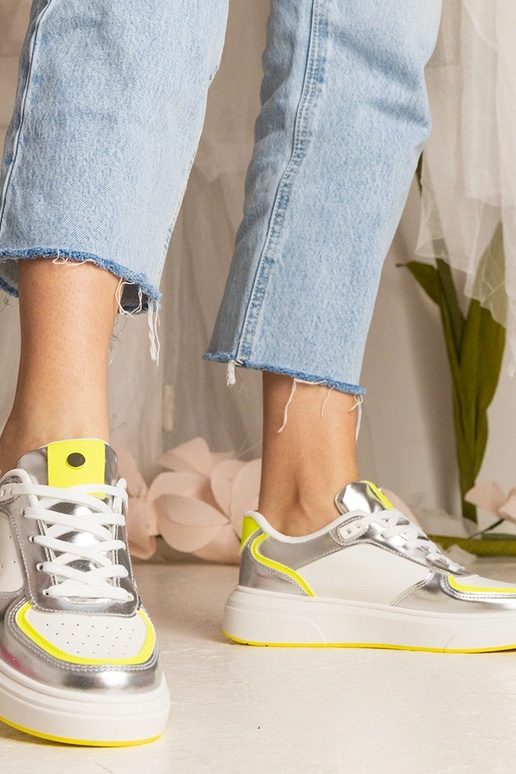 Strieborné dámske tenisky s neonovým...