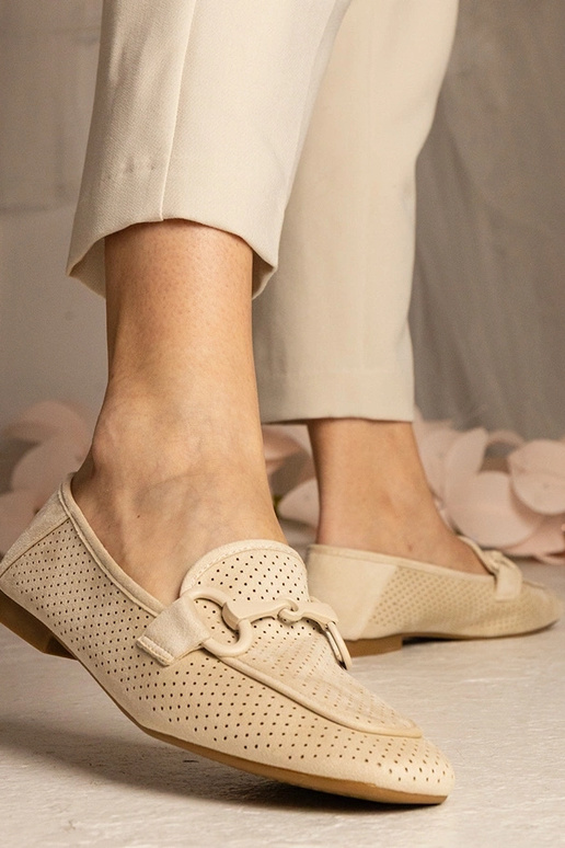 Béžové dámske ažúrové mokasíny s...
