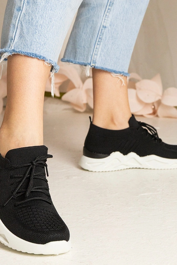 Čierne tenisky s ponožkovou... 2