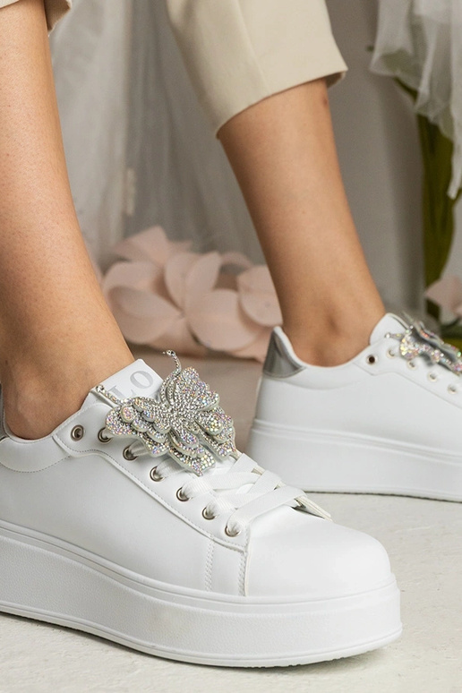 Bielo-strieborné tenisky s motýlikom...