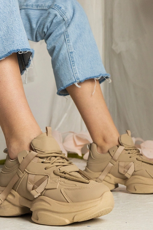 Hnedé dámske masívne športové tenisky...