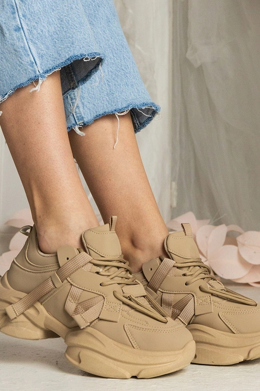 Hnedé dámske masívne športové tenisky...