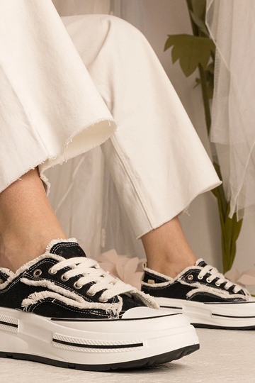 Čierne dámske tenisky na... 2