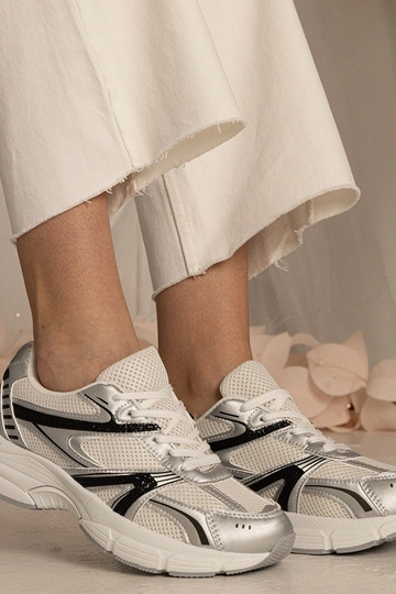 Strieborné dámske športové... 2