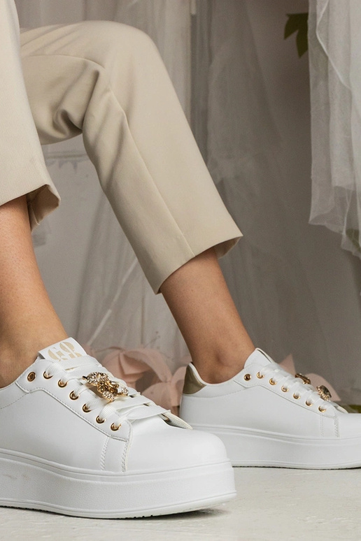 Bielo-zlaté dámske tenisky zdobené...