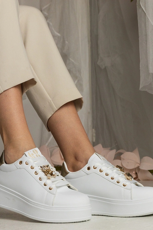 Bielo-zlaté dámske tenisky zdobené...