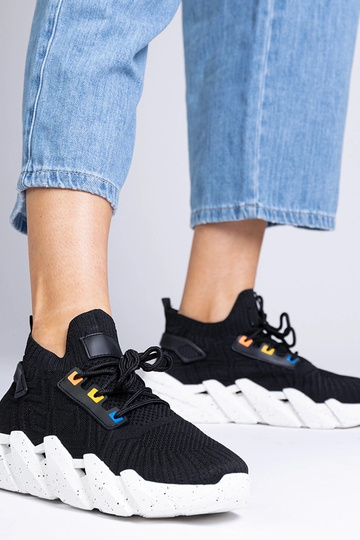 Čierne dámske športové...