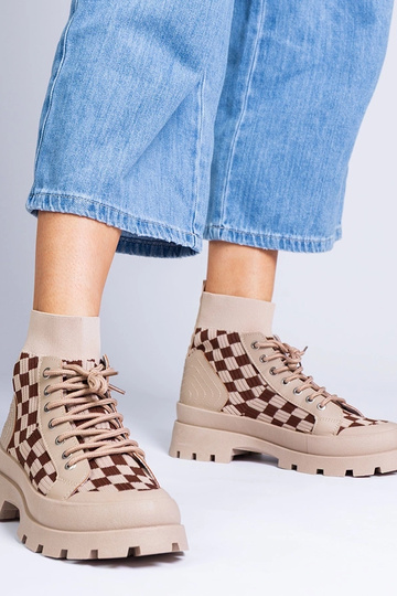 Hnedé dámske topánky...