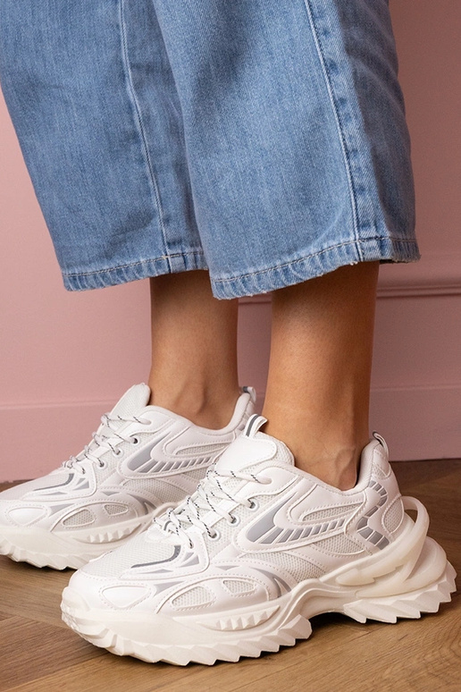 Biele dámske tenisky na štýlovej...